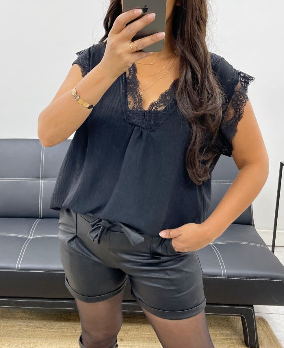 Top dentelle Noir